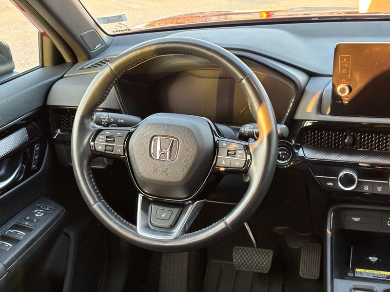 Honda CR-V Hybrid Vehicle Full-screen Gallery Image 13