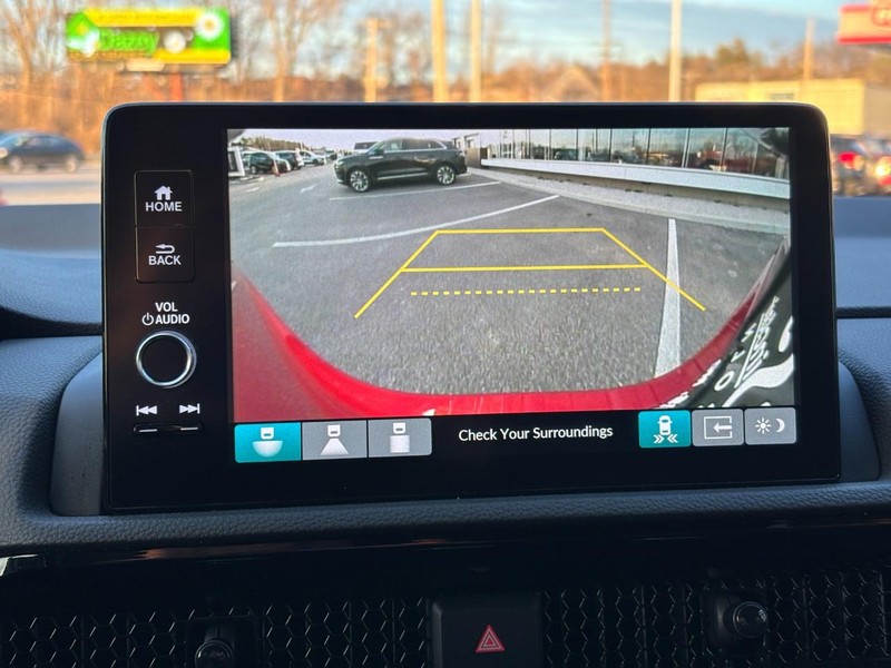 Honda CR-V Hybrid Vehicle Full-screen Gallery Image 25