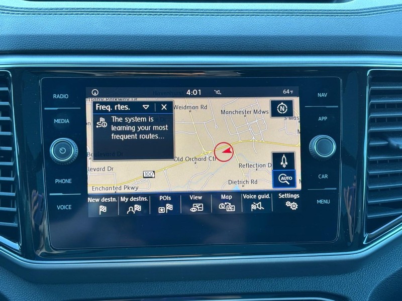 Volkswagen Atlas Vehicle Full-screen Gallery Image 26