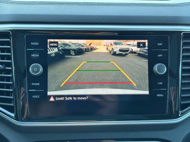 Volkswagen Atlas Vehicle Full-screen Gallery Image 27