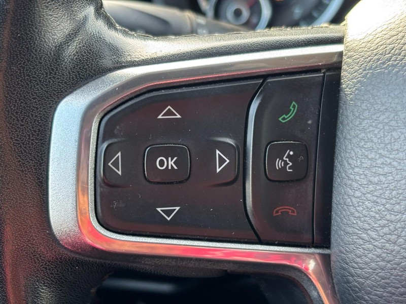 Ram 1500 Vehicle Full-screen Gallery Image 19