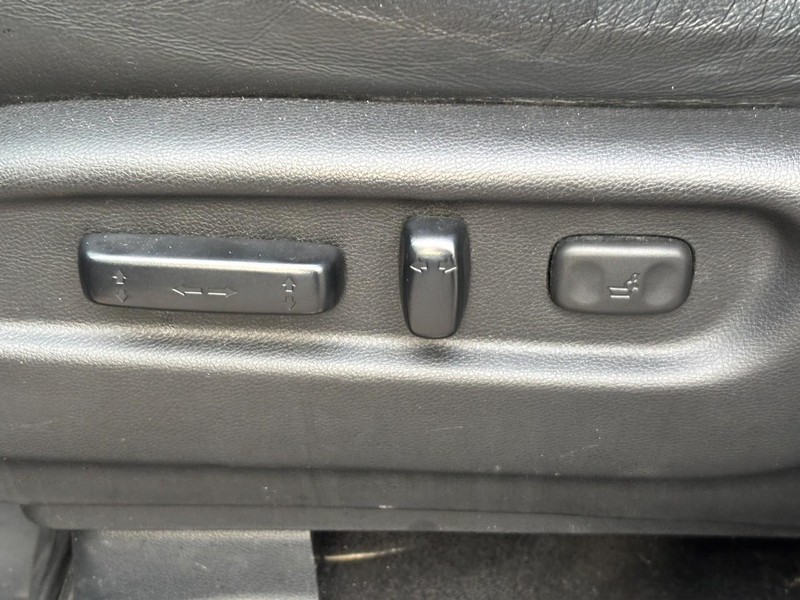 Honda Pilot Vehicle Full-screen Gallery Image 16