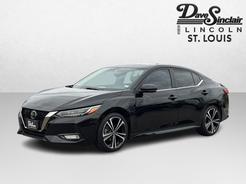 Nissan Sentra Vehicle Full-screen Gallery Image 07