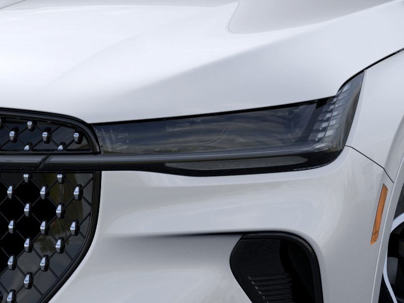 Lincoln Nautilus Vehicle Full-screen Gallery Image 19