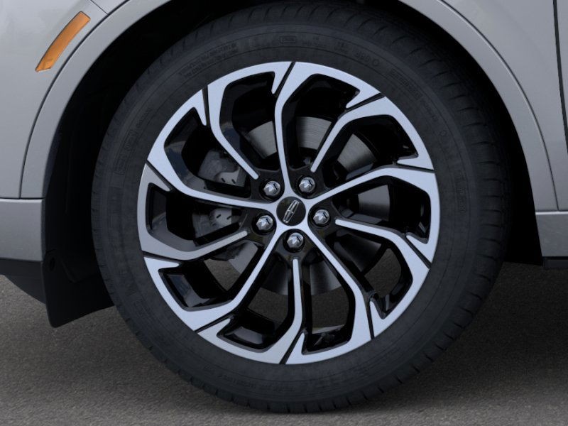 Lincoln Nautilus Vehicle Full-screen Gallery Image 20