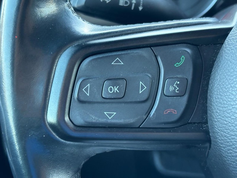 Jeep Wrangler Unlimited Vehicle Full-screen Gallery Image 19