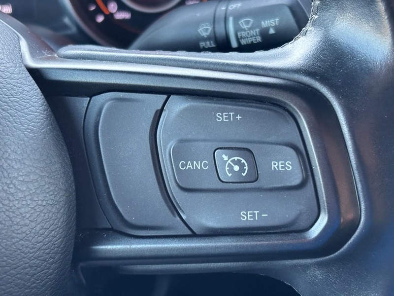 Jeep Wrangler Unlimited Vehicle Full-screen Gallery Image 20