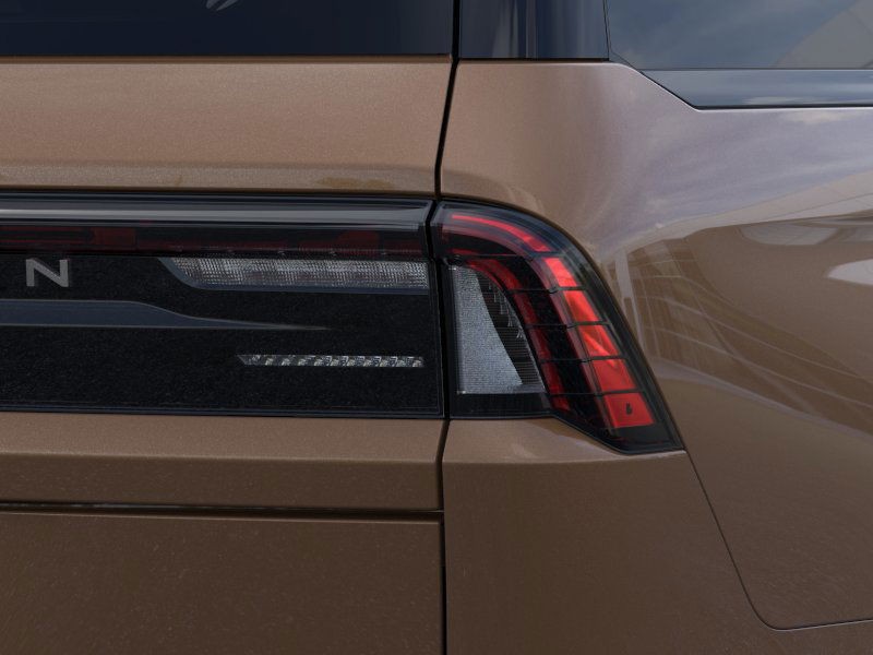 Lincoln Navigator L Vehicle Full-screen Gallery Image 22