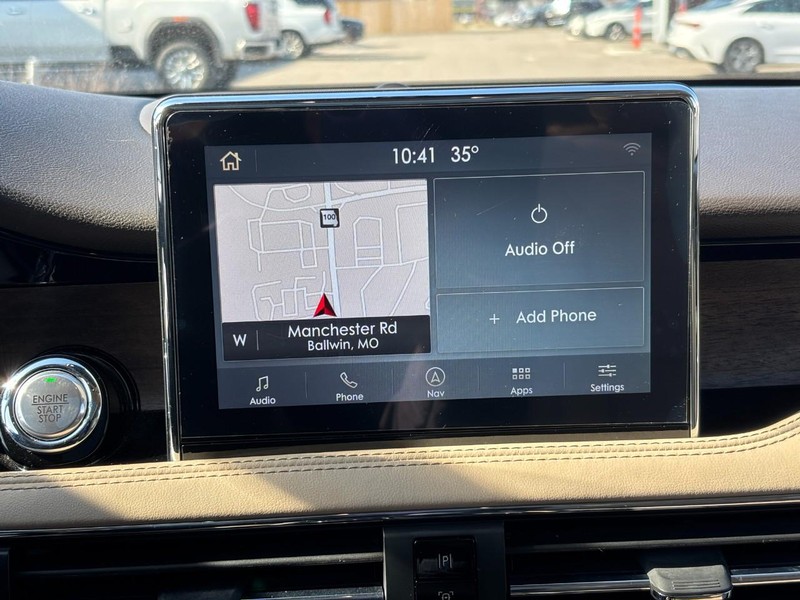 Lincoln Corsair Vehicle Full-screen Gallery Image 22