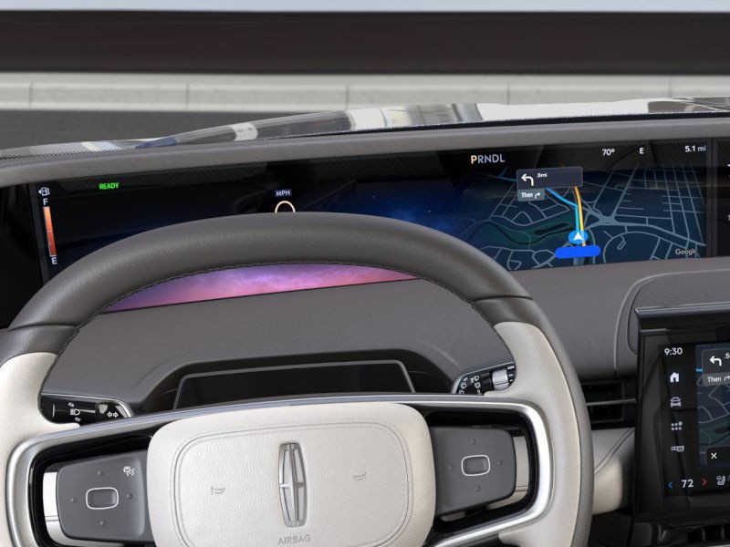 Lincoln Nautilus Vehicle Full-screen Gallery Image 14