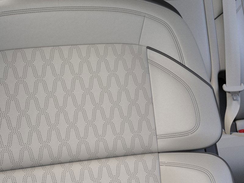 Lincoln Nautilus Vehicle Full-screen Gallery Image 17