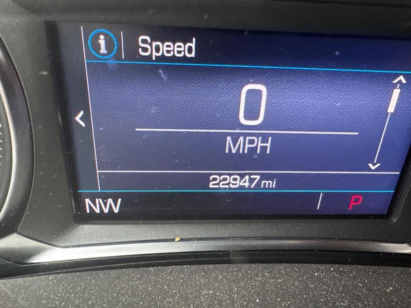 GMC Terrain Vehicle Full-screen Gallery Image 07