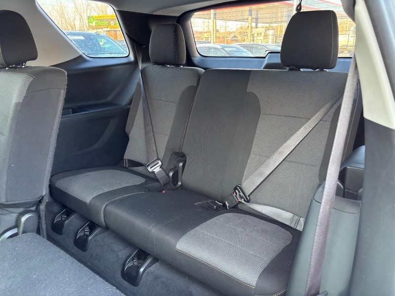 Chevrolet Traverse Vehicle Full-screen Gallery Image 10