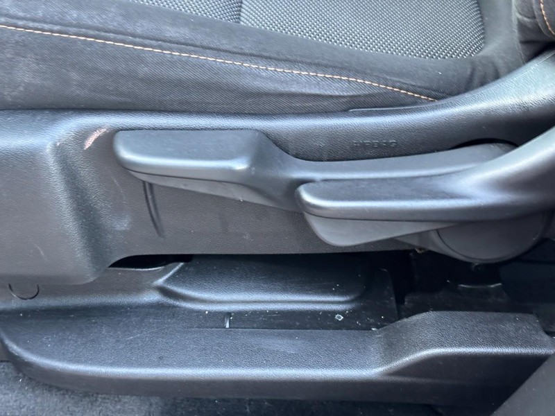 Chevrolet Traverse Vehicle Full-screen Gallery Image 16