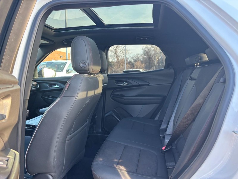 Chevrolet TrailBlazer Vehicle Full-screen Gallery Image 10