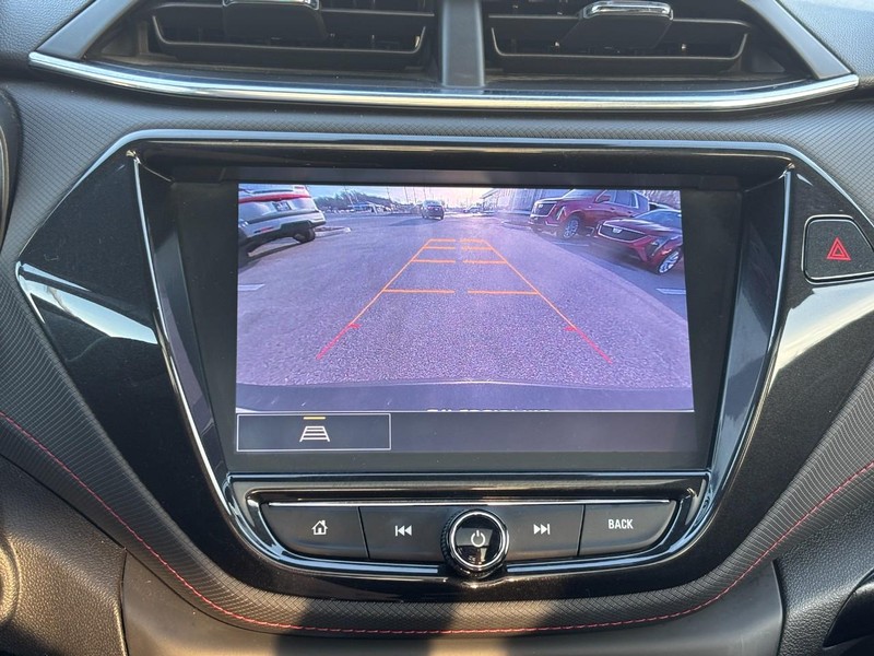 Chevrolet TrailBlazer Vehicle Full-screen Gallery Image 23