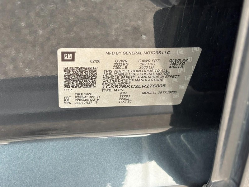 GMC Yukon Vehicle Full-screen Gallery Image 26