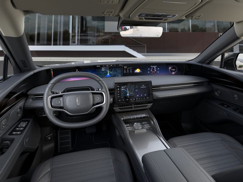 Lincoln Nautilus Vehicle Full-screen Gallery Image 10