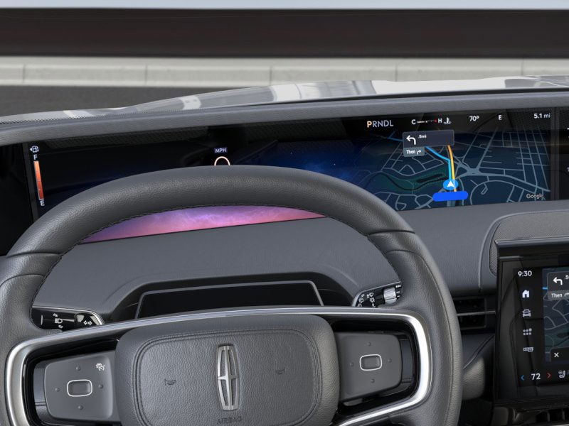 Lincoln Nautilus Vehicle Full-screen Gallery Image 14