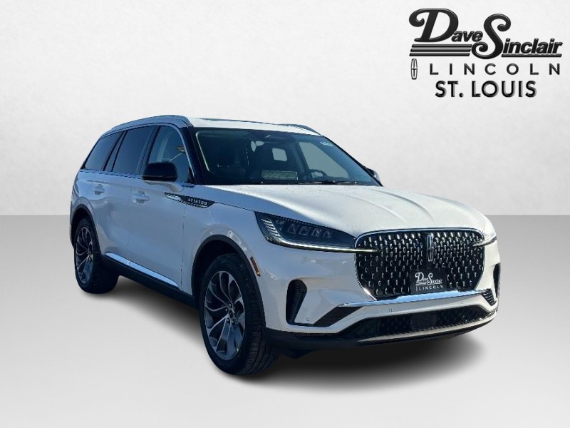 Lincoln Aviator Vehicle Full-screen Gallery Image 03