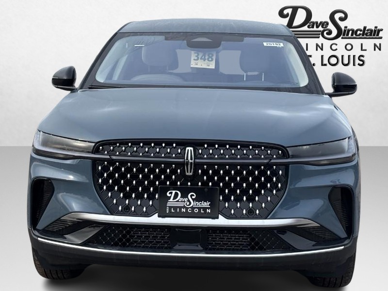 Lincoln Nautilus Vehicle Full-screen Gallery Image 09