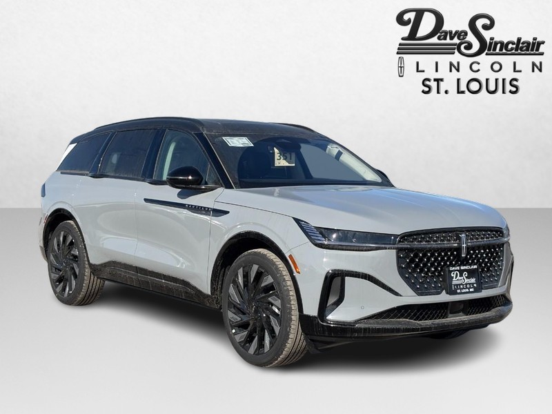 Lincoln Nautilus Vehicle Full-screen Gallery Image 03