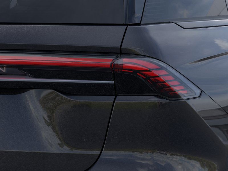 Lincoln Nautilus Vehicle Full-screen Gallery Image 22