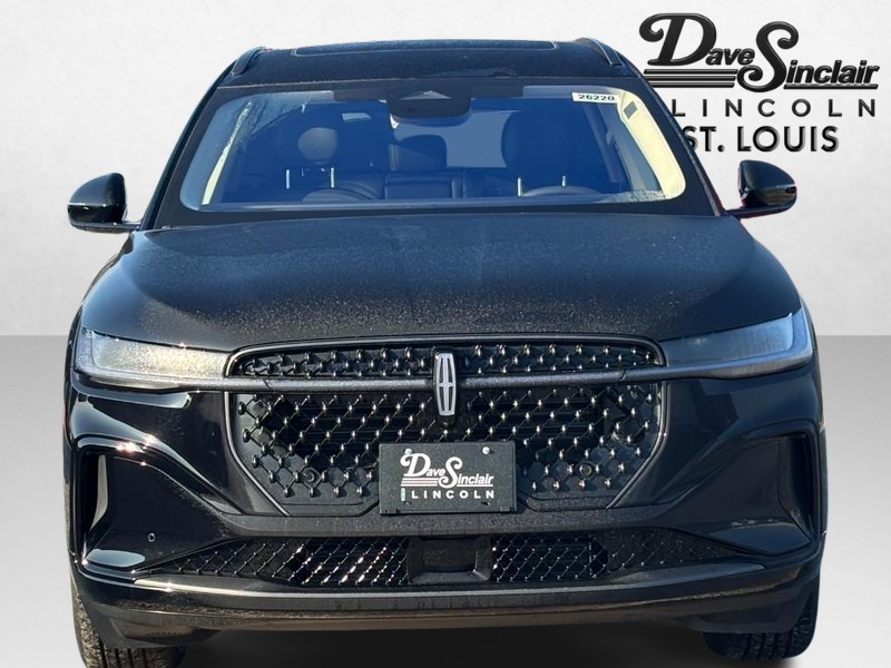 Lincoln Nautilus Vehicle Full-screen Gallery Image 09