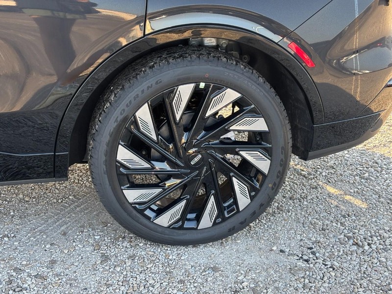 Lincoln Nautilus Vehicle Full-screen Gallery Image 10