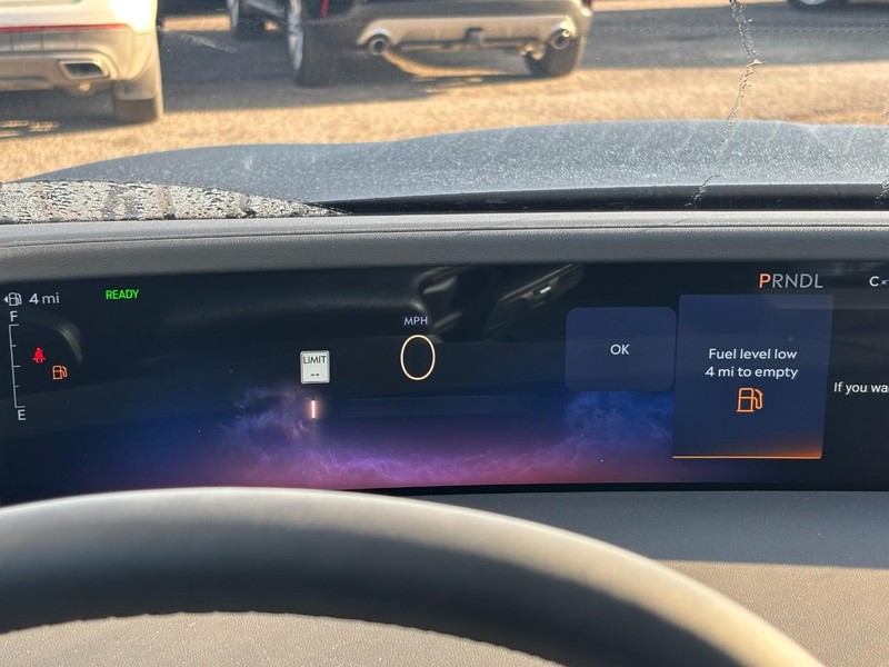 Lincoln Nautilus Vehicle Full-screen Gallery Image 20