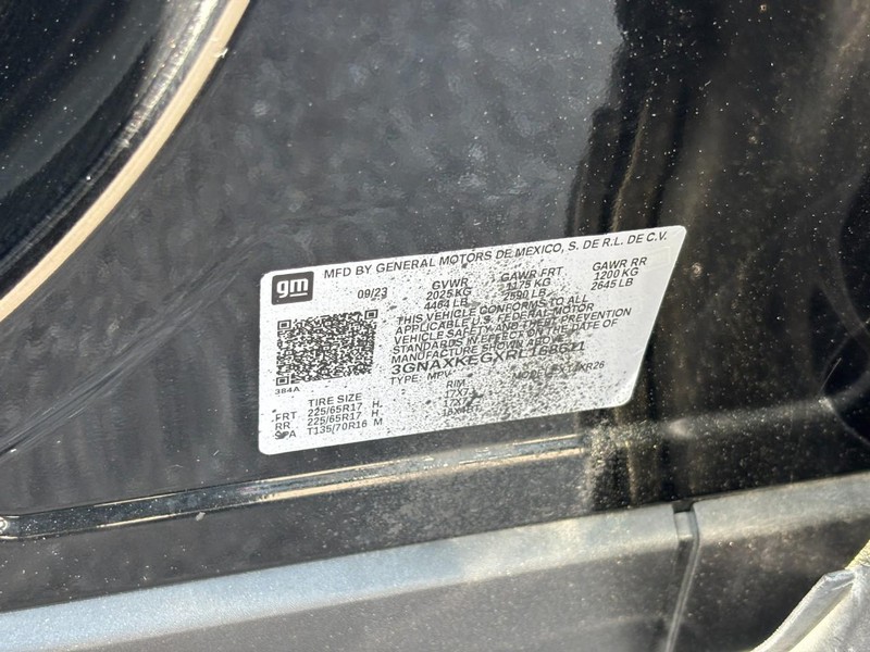 Chevrolet Equinox Vehicle Full-screen Gallery Image 25