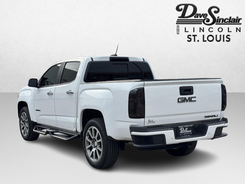 GMC Canyon Vehicle Full-screen Gallery Image 05