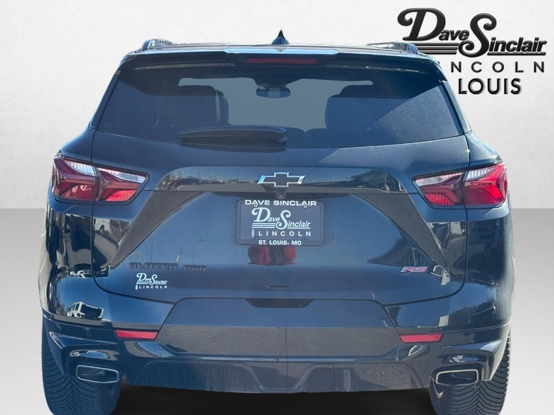 Chevrolet Blazer Vehicle Full-screen Gallery Image 04