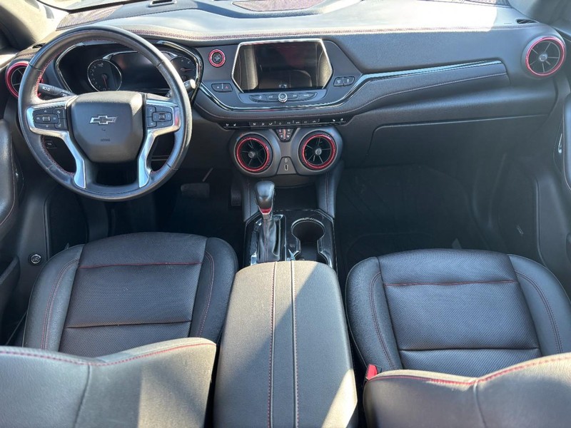 Chevrolet Blazer Vehicle Full-screen Gallery Image 11