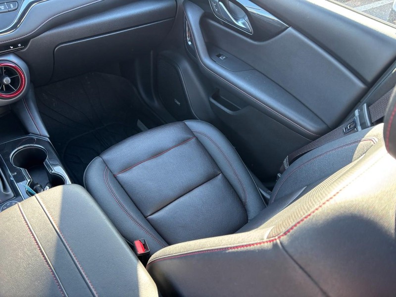 Chevrolet Blazer Vehicle Full-screen Gallery Image 14