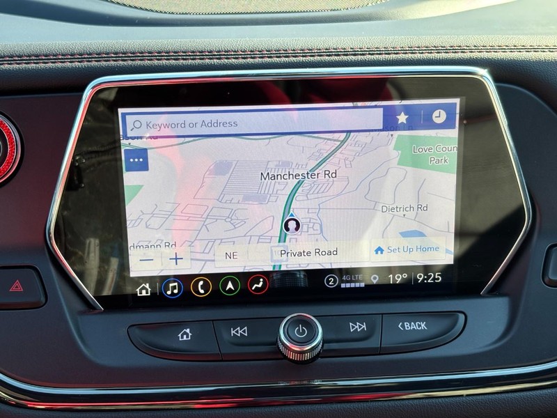 Chevrolet Blazer Vehicle Full-screen Gallery Image 21