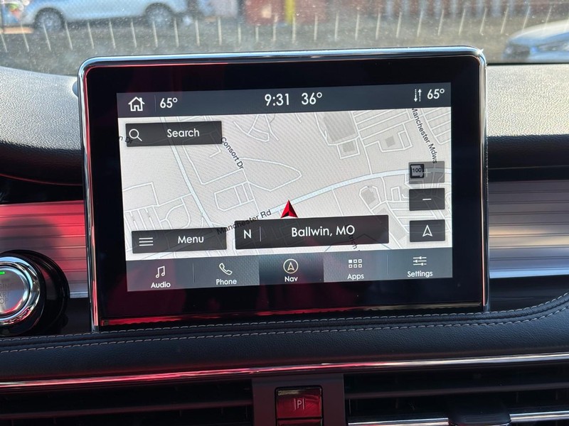 Lincoln Corsair Vehicle Full-screen Gallery Image 22