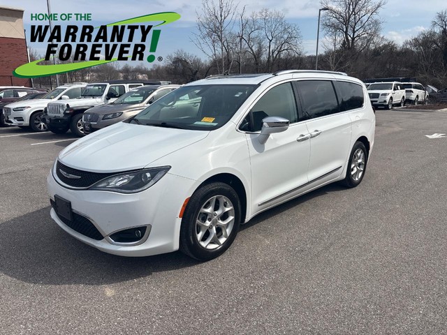 Ballwin MO 2019 Chrysler Pacifica more details - chrysler pacifica