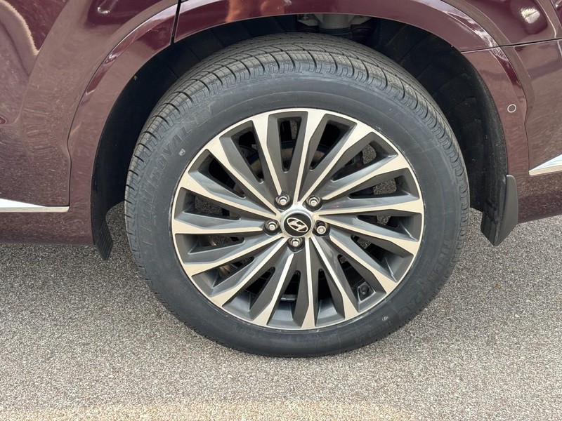 Hyundai Palisade Vehicle Full-screen Gallery Image 10