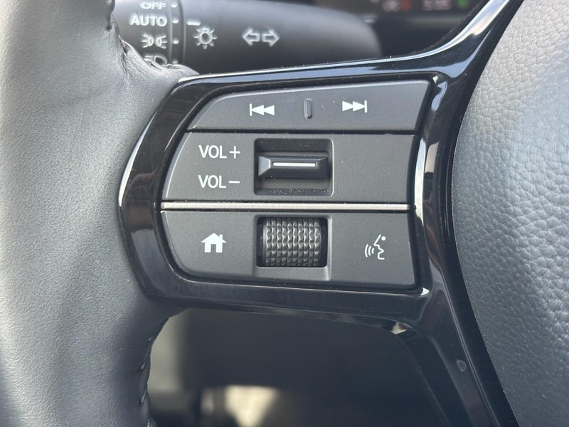 Honda CR-V Vehicle Full-screen Gallery Image 19