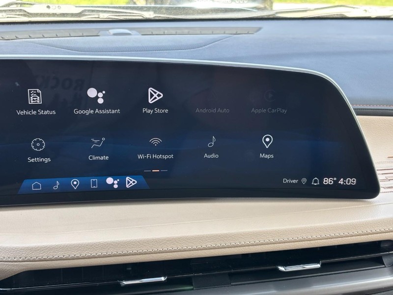 Cadillac XT4 Vehicle Full-screen Gallery Image 19