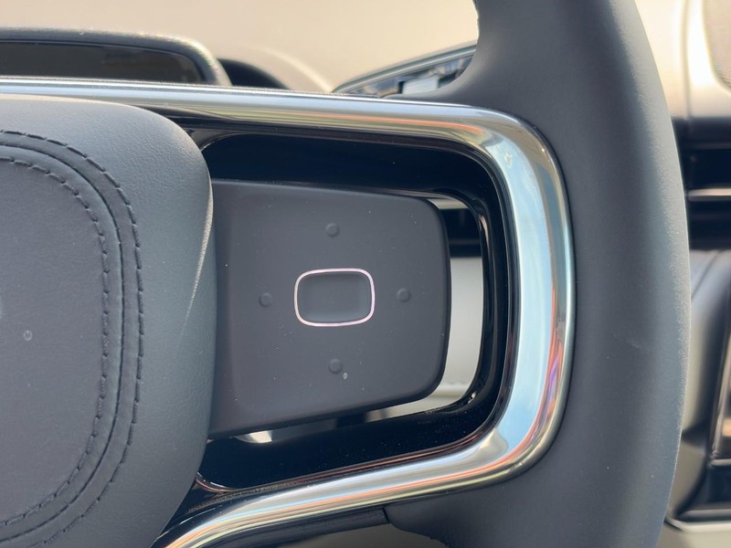 Lincoln Nautilus Vehicle Full-screen Gallery Image 19