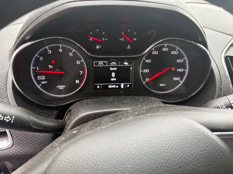 Chevrolet Cruze Vehicle Full-screen Gallery Image 06