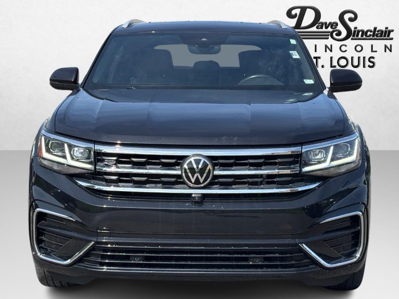 Volkswagen Atlas Cross Sport Vehicle Full-screen Gallery Image 09