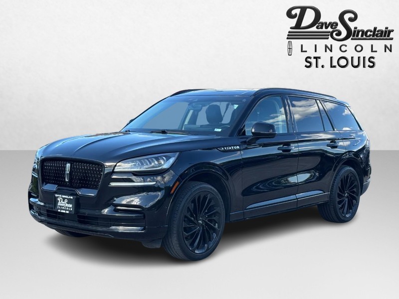 Lincoln Aviator Vehicle Full-screen Gallery Image 07