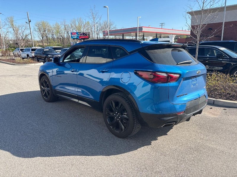 Chevrolet Blazer Vehicle Full-screen Gallery Image 02