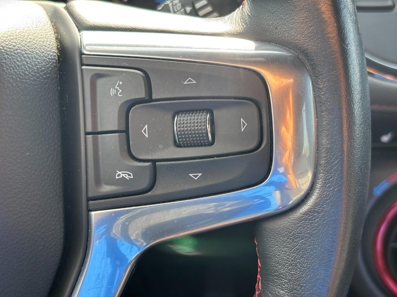 Chevrolet Blazer Vehicle Full-screen Gallery Image 19