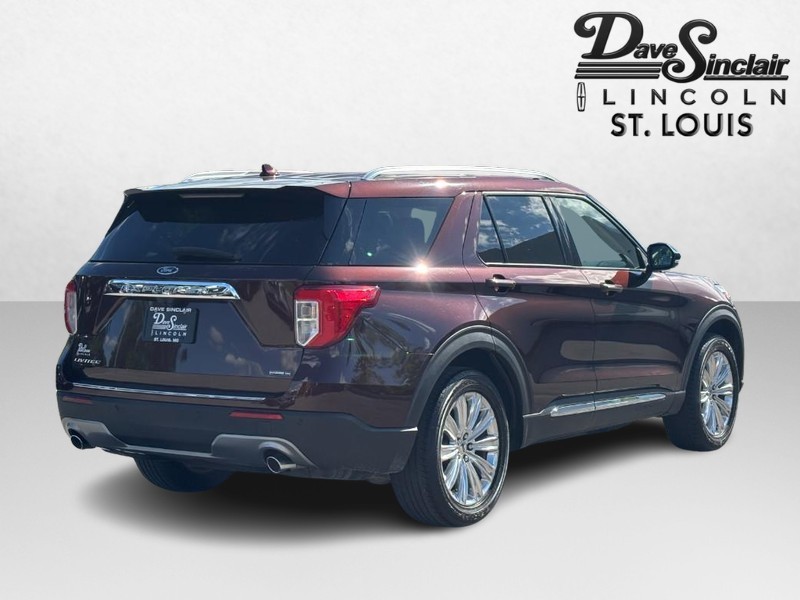 Ford Explorer Vehicle Full-screen Gallery Image 03