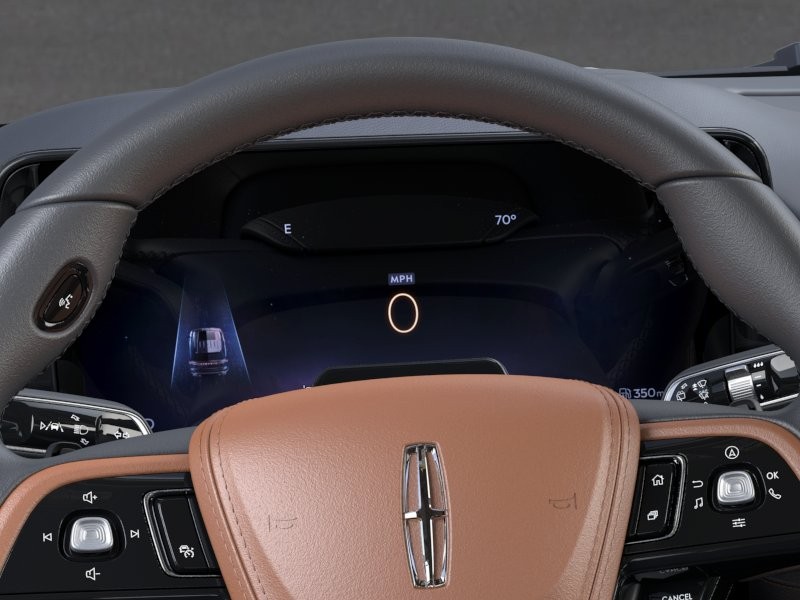 Lincoln Aviator Vehicle Full-screen Gallery Image 14