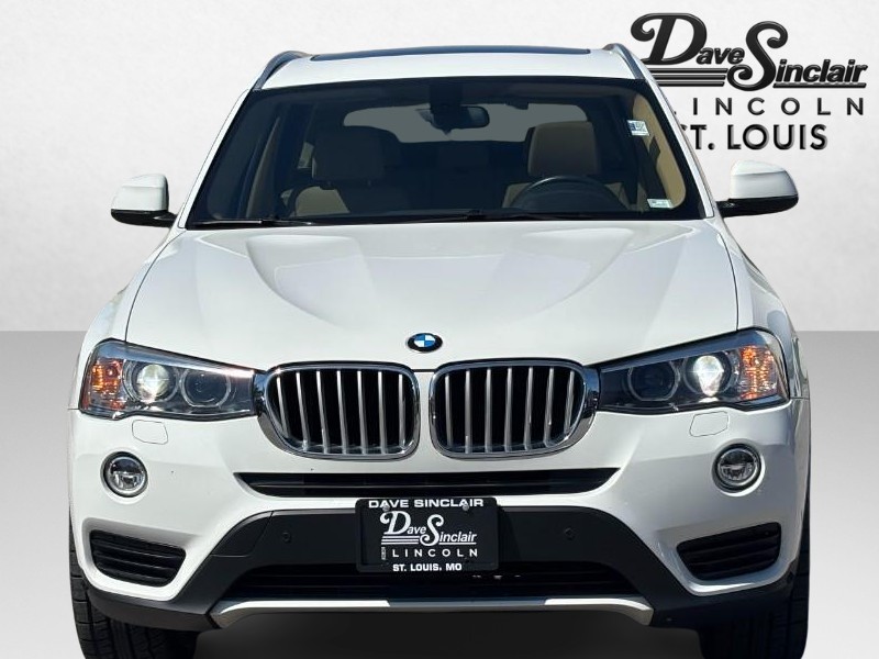 BMW X3 Vehicle Full-screen Gallery Image 08